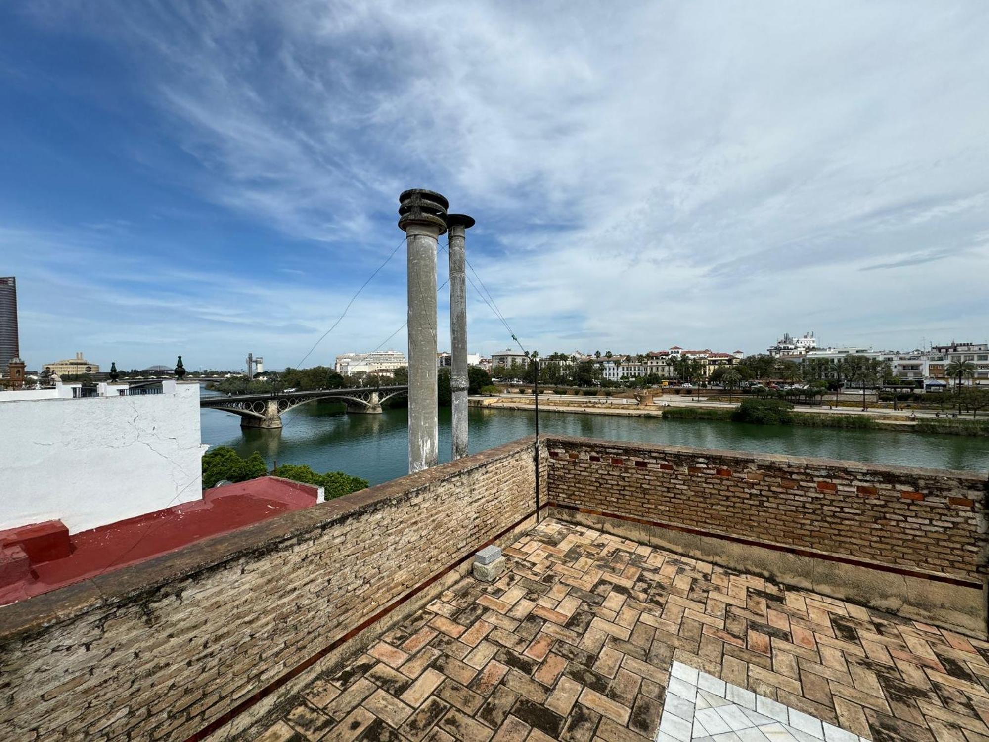 Wonderful Duplex In Calle Betis Apartment เซบีญา ภายนอก รูปภาพ